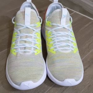 Men's PUMA running shoes